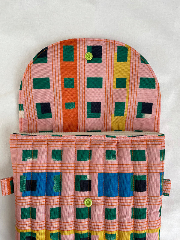 Ipad / Tablet Sleeve - Messy Plaid