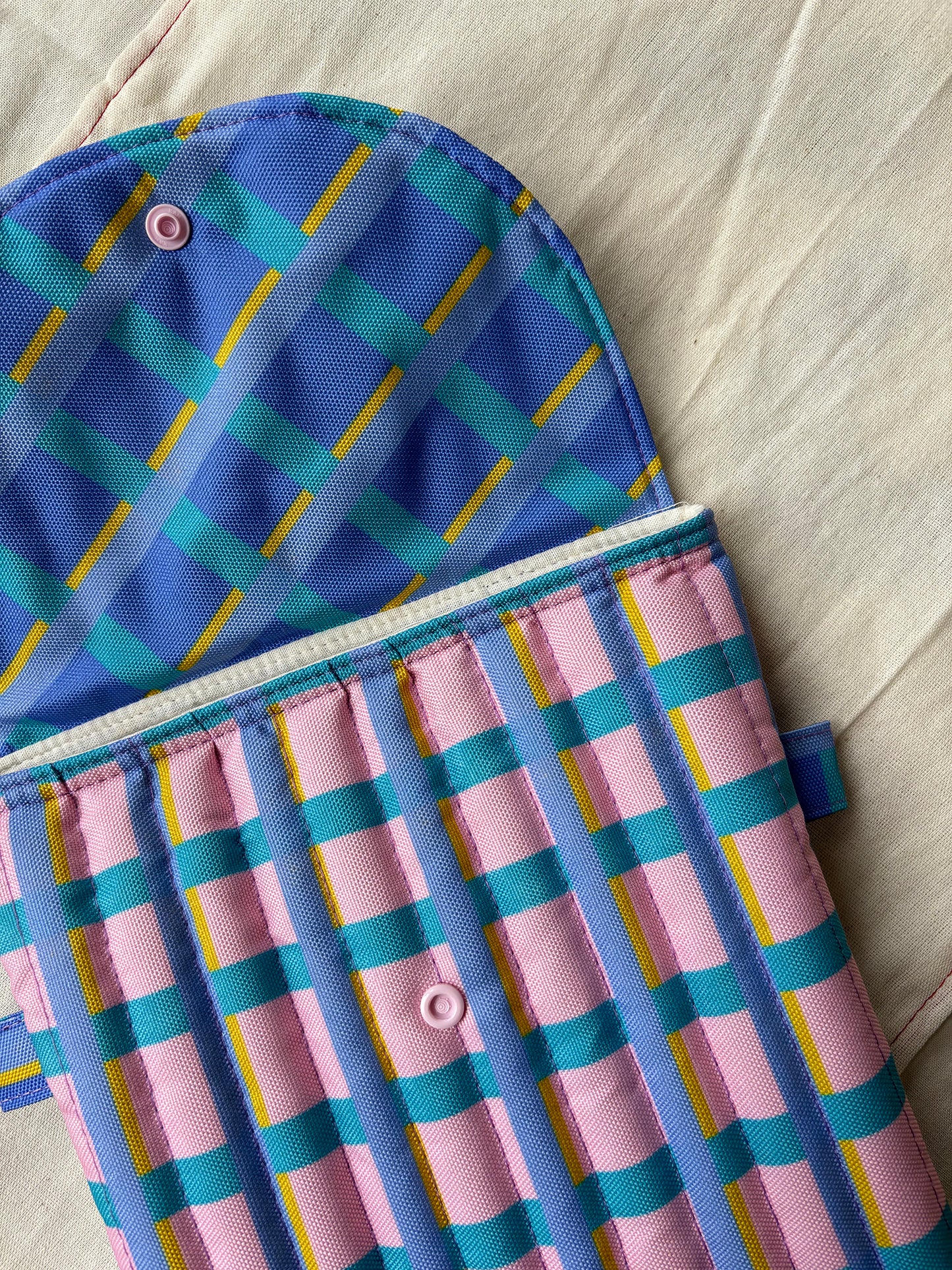 Ipad / Tablet Sleeve - Pastel Plaid