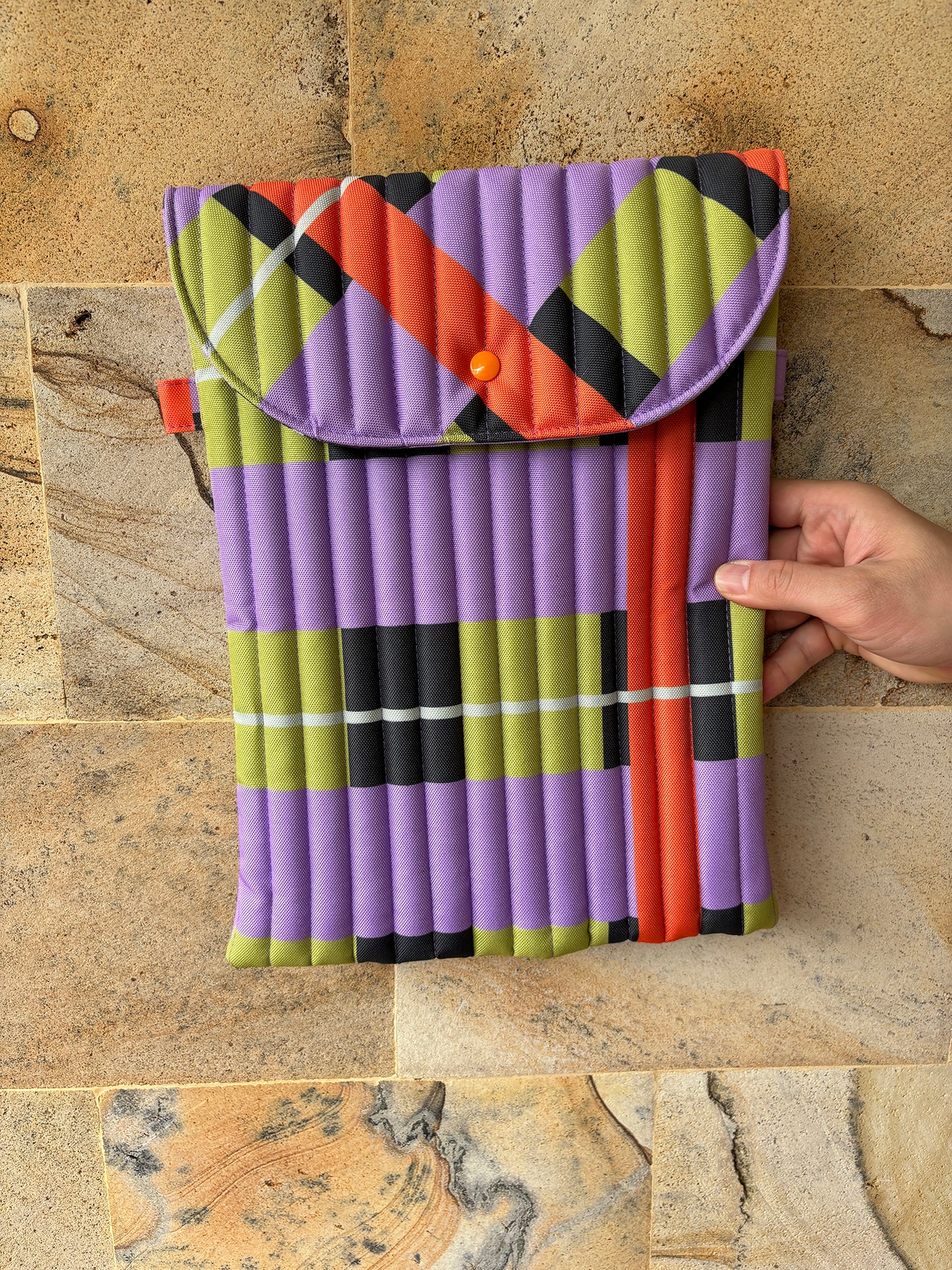 Laptop Sleeve (13+)  - Lilacgreen Stripe