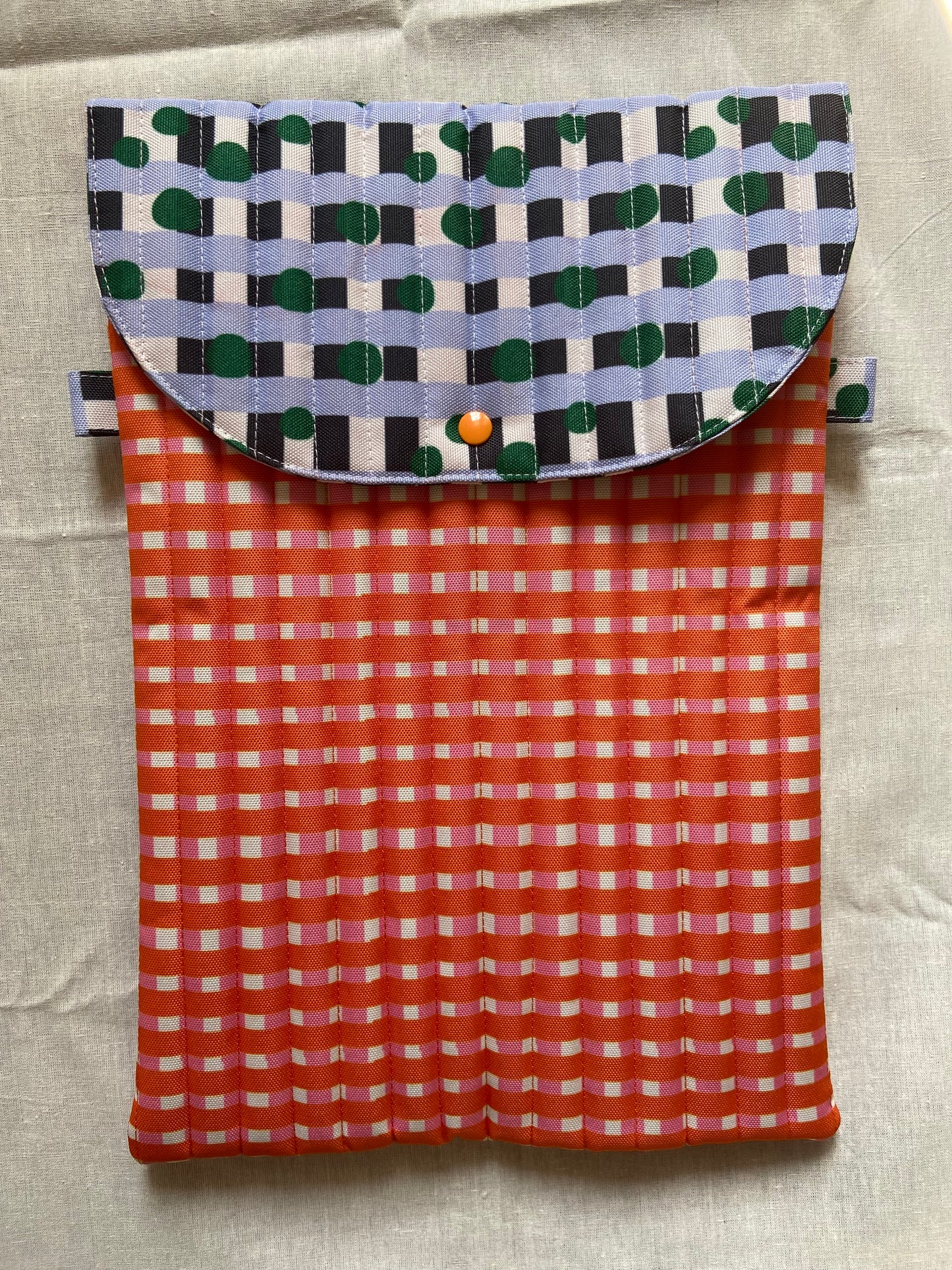 Laptop Sleeve (13+) - Bright Plaid