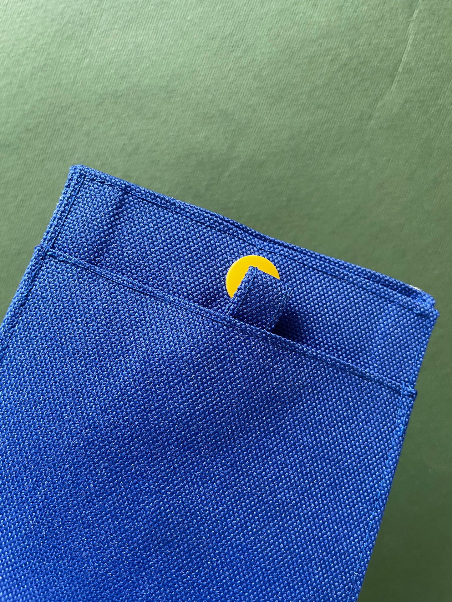 Embroidery Card Holder - Dutch