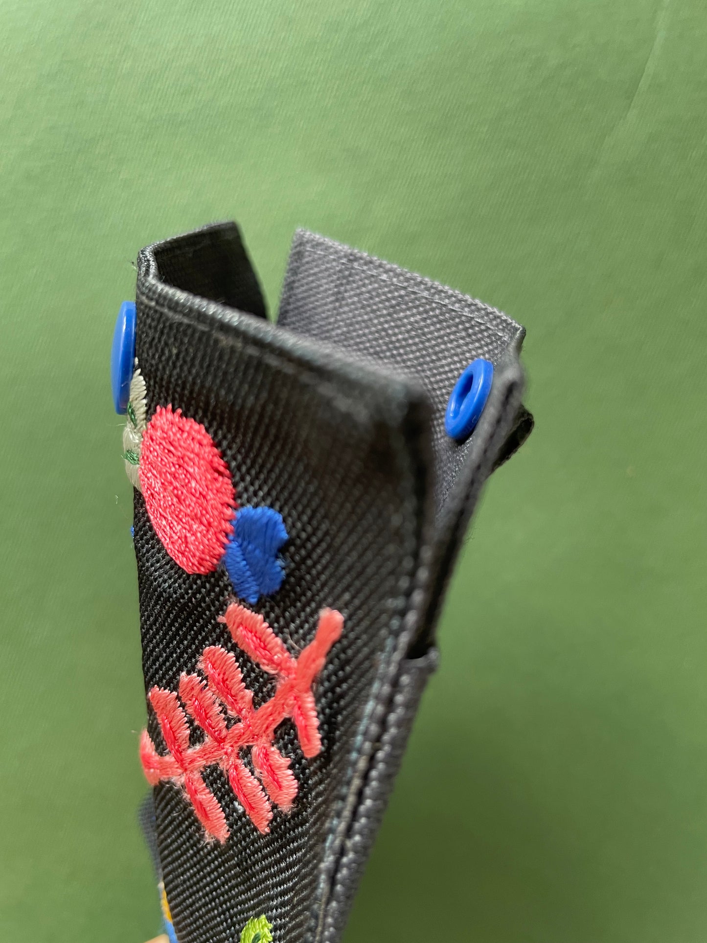 Embroidery Card Holder - Black Garden