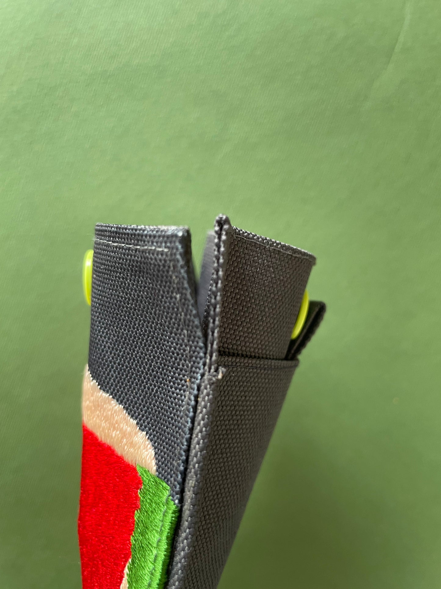 Embroidery Card Holder - Misty