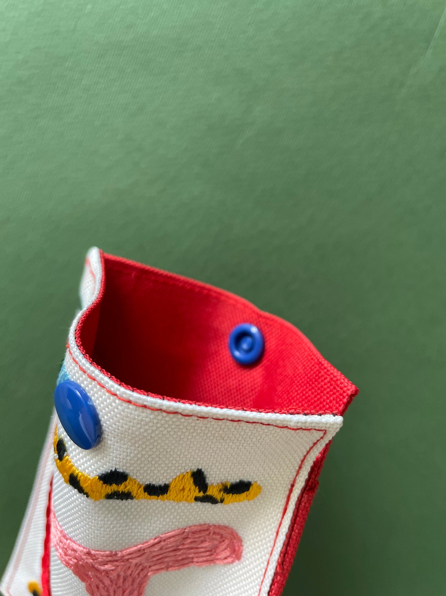 Embroidery Card Holder - Abshapes