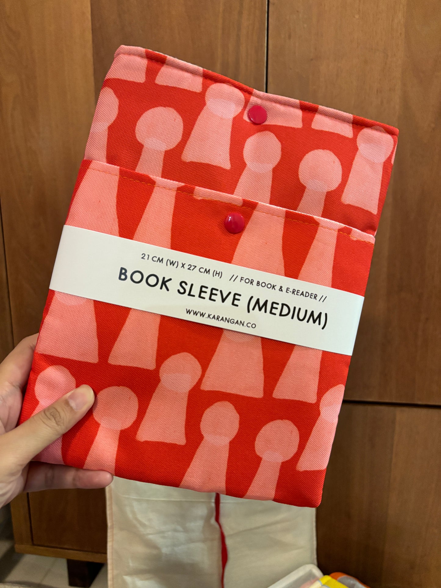 Book Sleeve - Red Khole