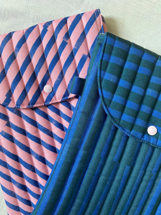 Ipad / Tablet Sleeve - Pink Blue Stripe