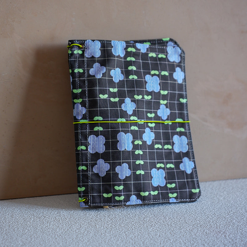 Traveler's Notebook Cover -  Lime Petal